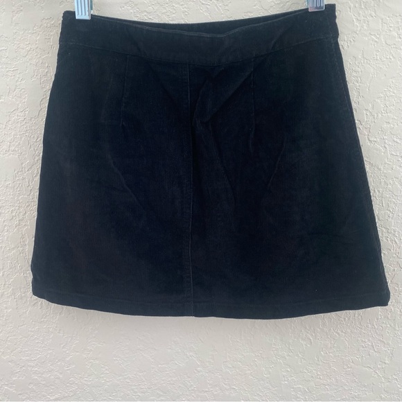 Aritzia Wilfred Free Black Corduroy Ribbed Mini Skirt - Picture 5 of 7